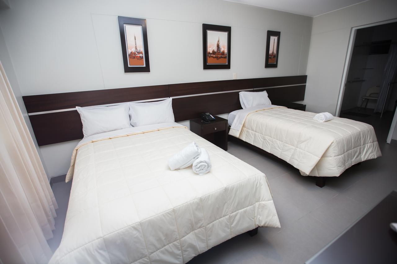 Mariategui Hotel & Suites Lima Luaran gambar