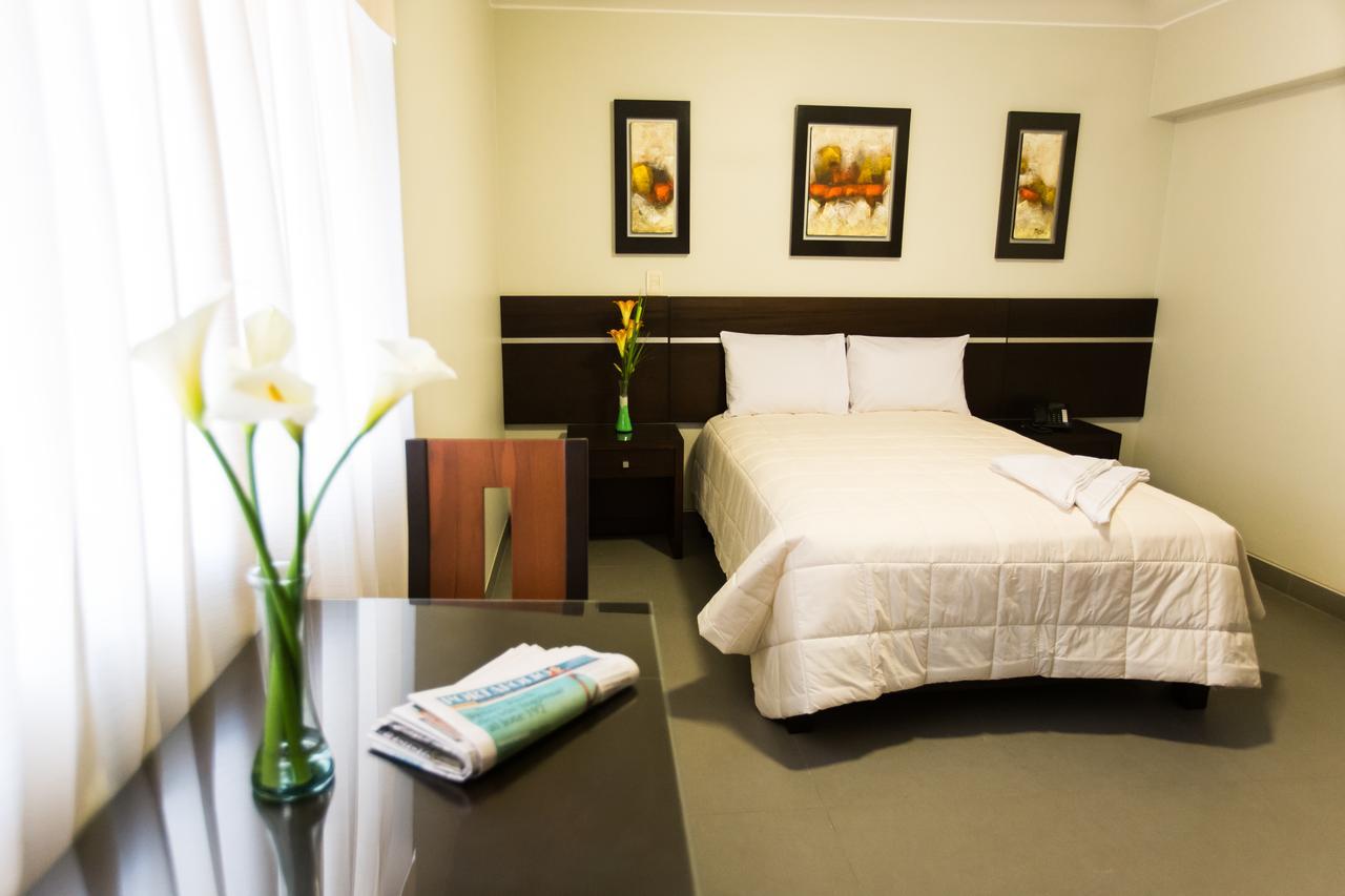 Mariategui Hotel & Suites Lima Luaran gambar